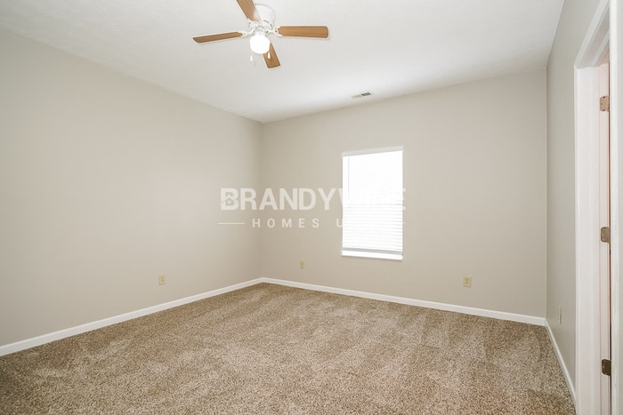 Building Photo - 877 Blue Ash Trail