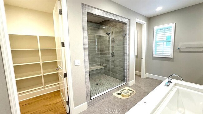 Building Photo - 116 Joshua Tree