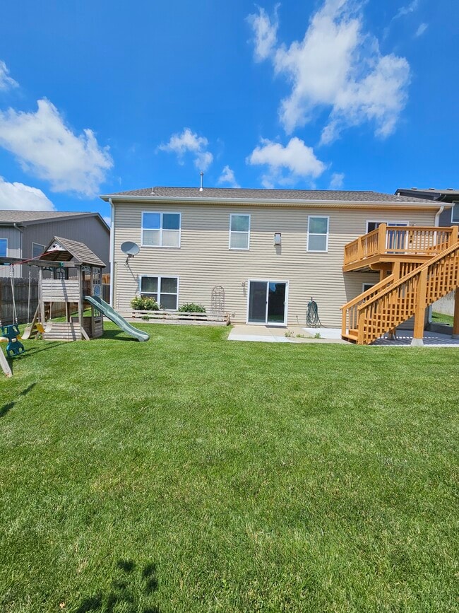 Building Photo - 17221 Musket St