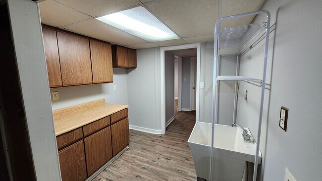 Building Photo - Charming 3-Bed, 2-Bath Ranch in Prime Atlanta Location