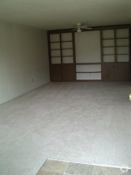 Living Room - Amhurst