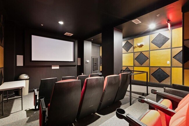 Building Photo - 800 Peachtree St NE