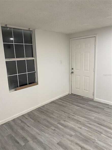 Building Photo - 1735 Moose Dr