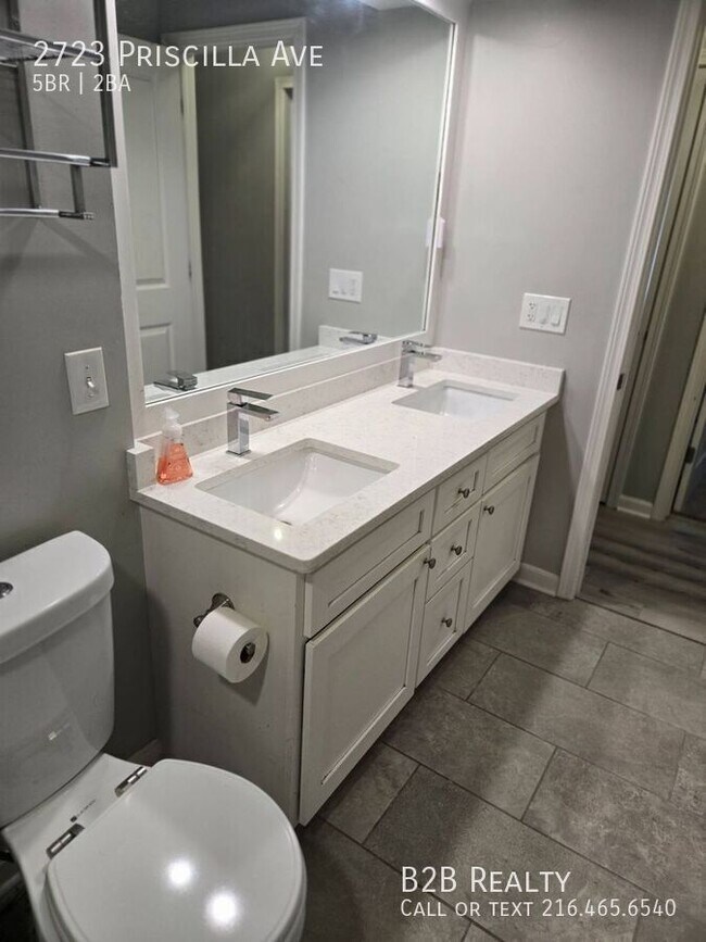 Building Photo - 2723 Priscilla Ave