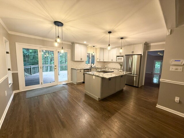 Building Photo - 67 Cliffview Dr
