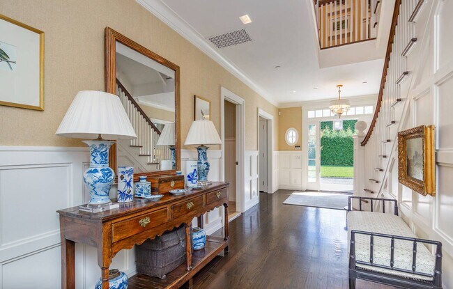 Building Photo - 63 Meadowmere Pl