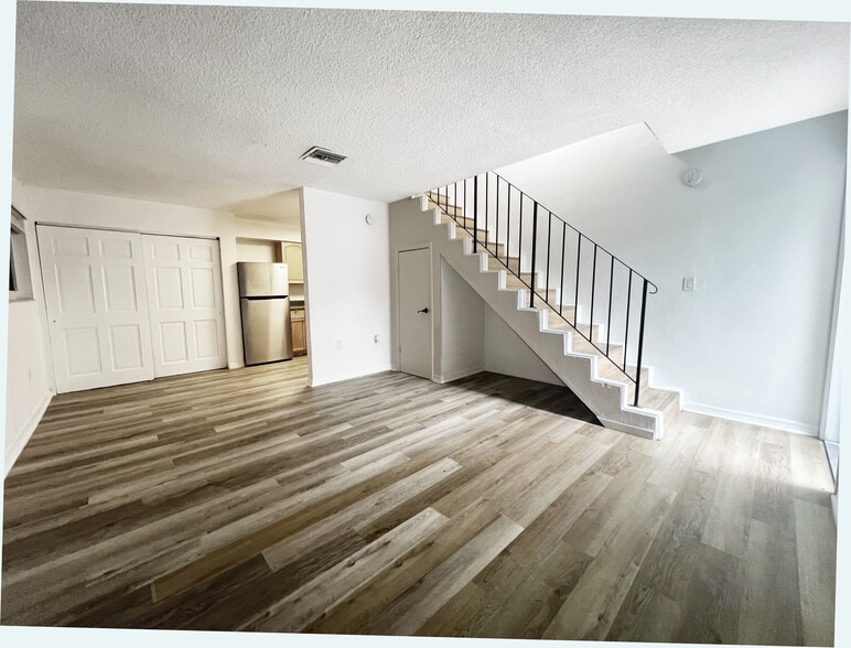 Building Photo - 65 NE 59th St