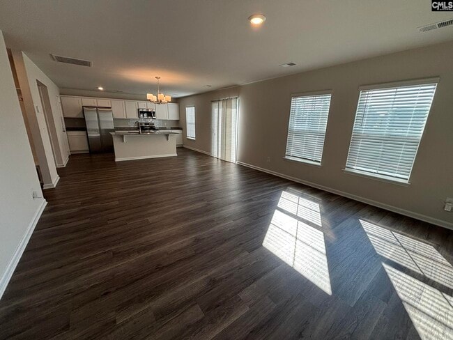 Building Photo - 425 N High Duck Trail
