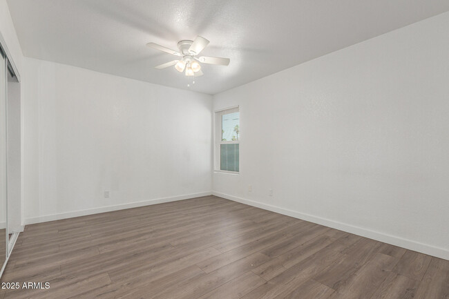 Building Photo - 1822 N 32nd St
