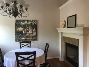 Building Photo - 4809 Broadway Terrace