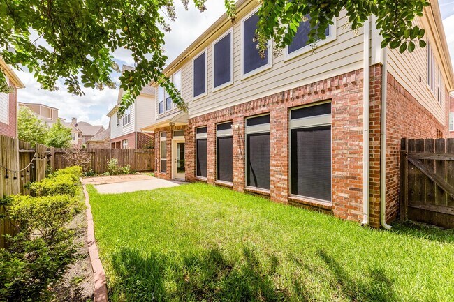 Building Photo - 3531 Urban Woods Trail