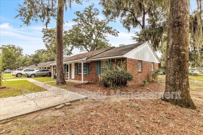 Building Photo - 5209 Jasmine Ave