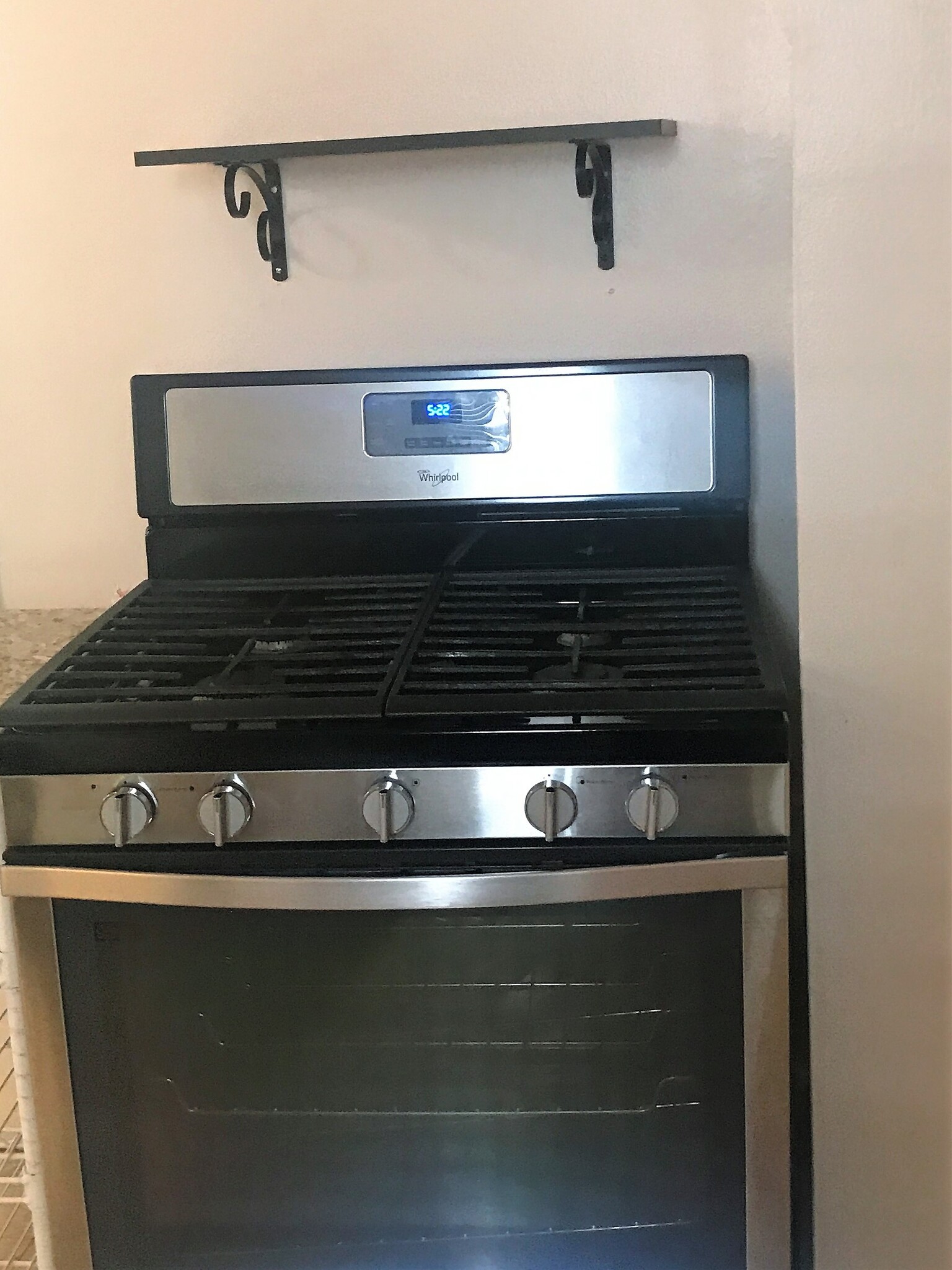 Gas Stove - 812 Branard St