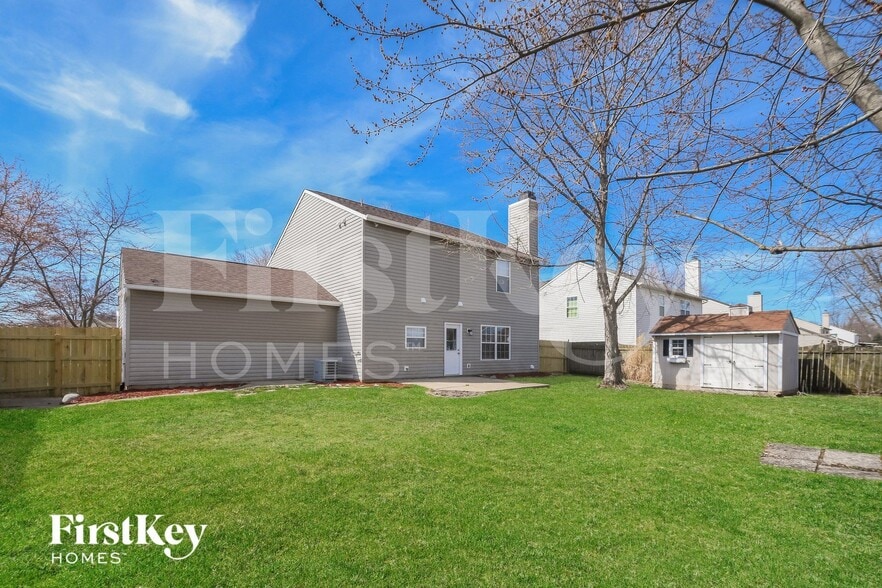 Building Photo - 443 N Odell St