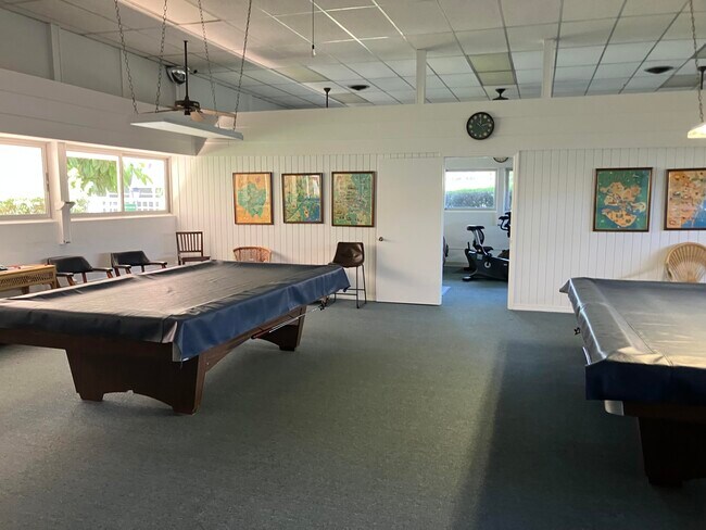 Building Photo - 2600 SE Ocean Blvd