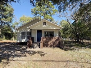 Building Photo - 480 Beaulah St