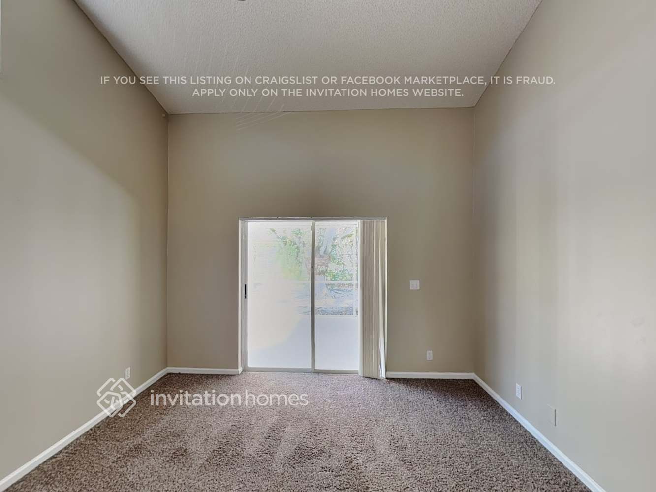 Building Photo - 5831 NW 40th Ln