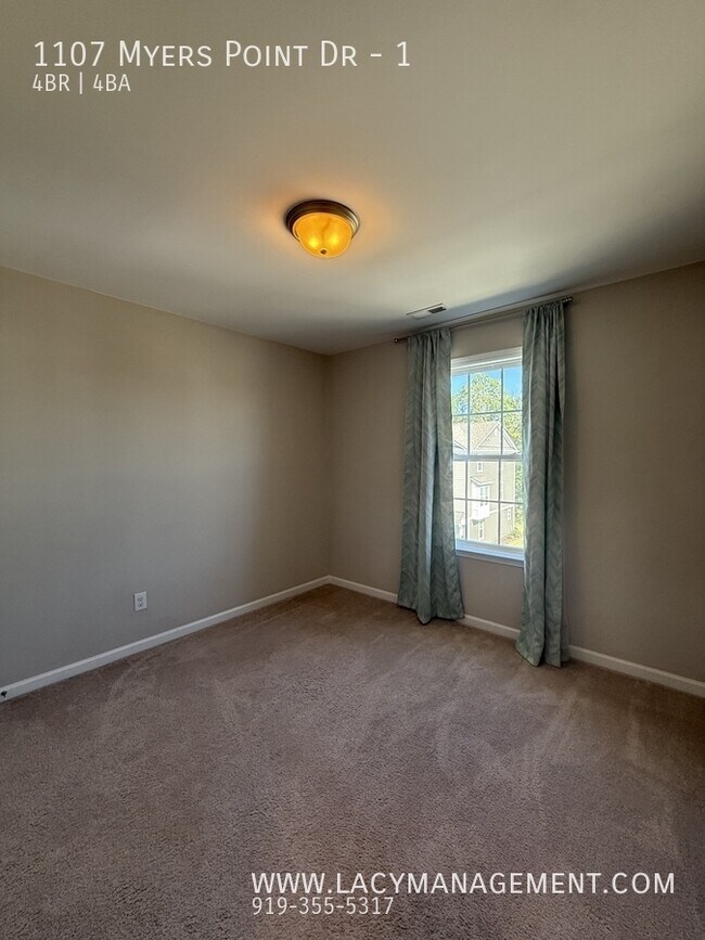 Building Photo - 1107 Myers Point Dr