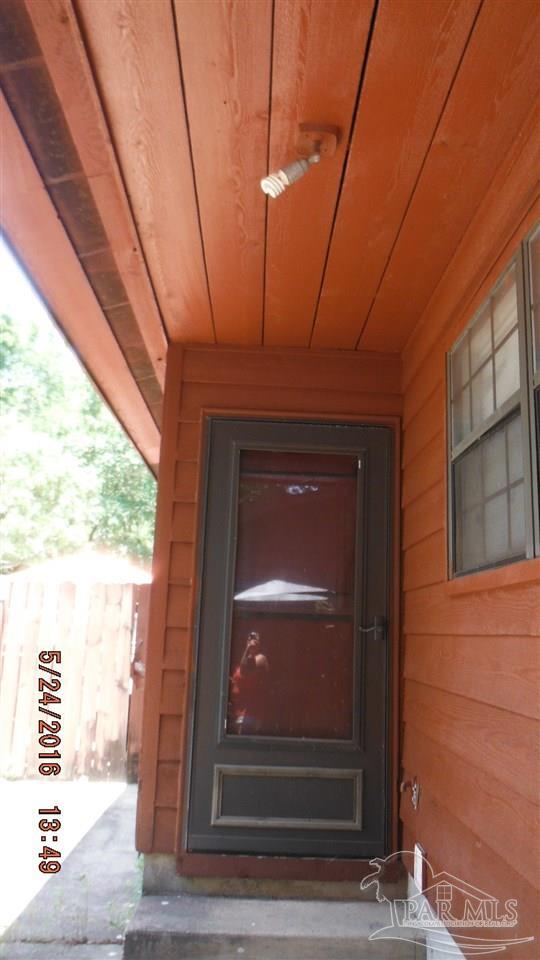 Building Photo - 2361 Sugartree Ct