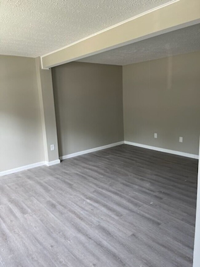 Building Photo - 3422 Belfry Ln