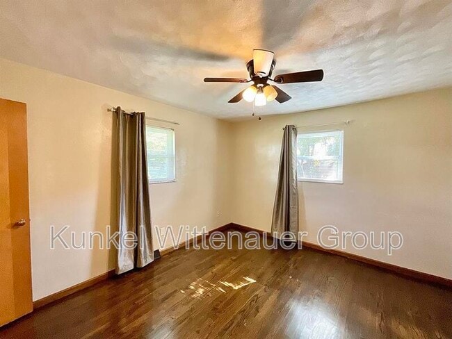 Building Photo - 2249 Wendy Way Dr