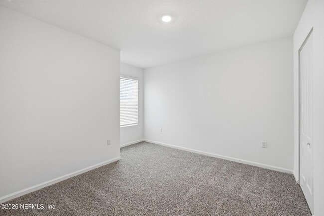 Building Photo - 5663 Coppers Edge Ln