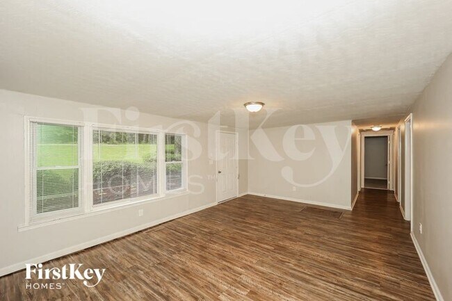 Building Photo - 4705 Bailey St SW