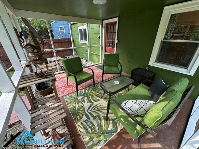 Building Photo - 1516 London Cir