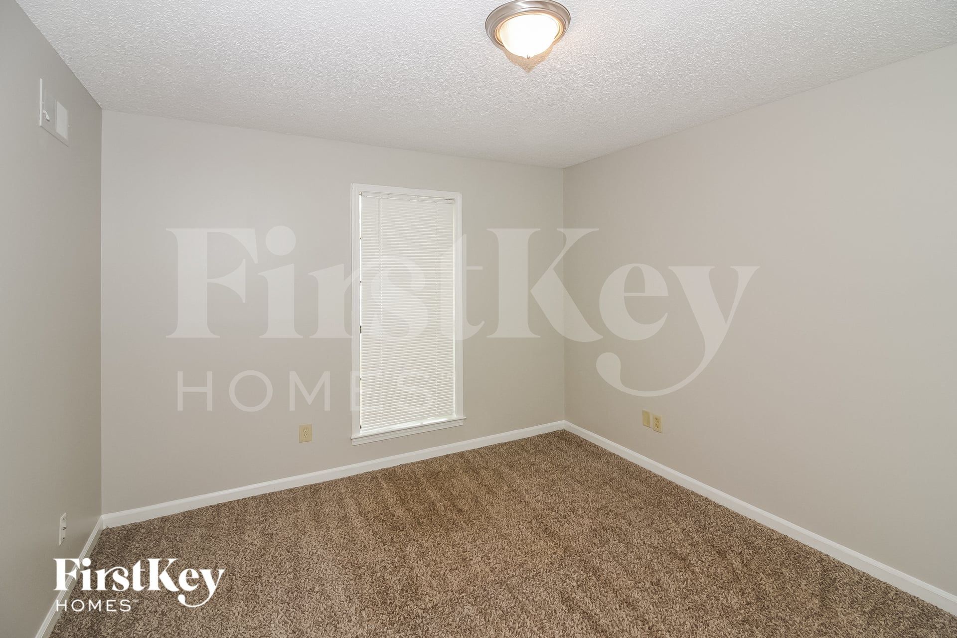Building Photo - 4119 Friendship Ln