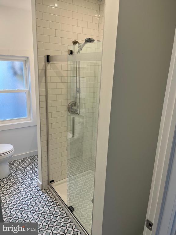 Building Photo - 508 Station Ave