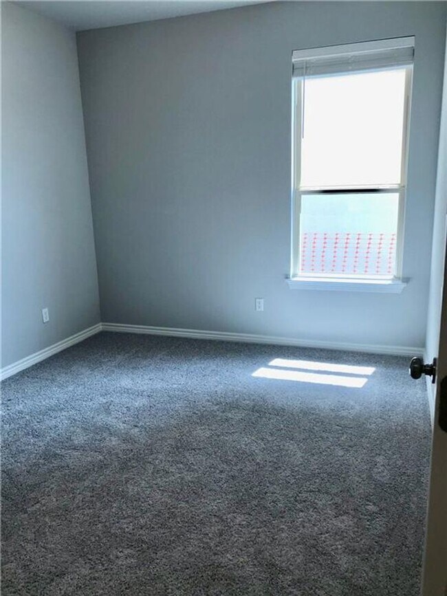 Building Photo - Leander 4-Bedroom/2-Bath in the Alterra Community