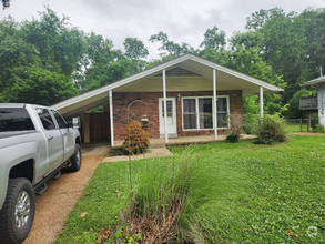 Building Photo - 739 Samoa Dr