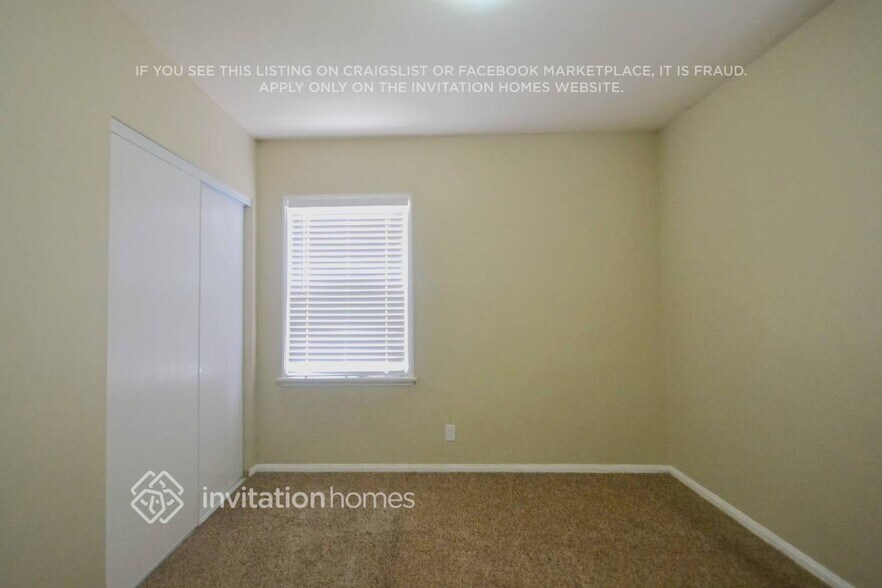 Building Photo - 8213 Murietta Ave