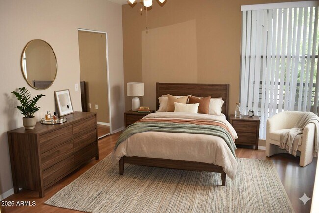 Building Photo - 1701 E Colter St