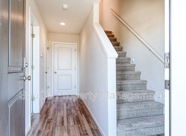 Building Photo - 17291 NW Shackelford Rd