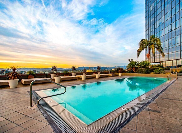 Pool - 1100 Wilshire Blvd