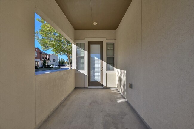 Building Photo - 14527 San Pietro Dr