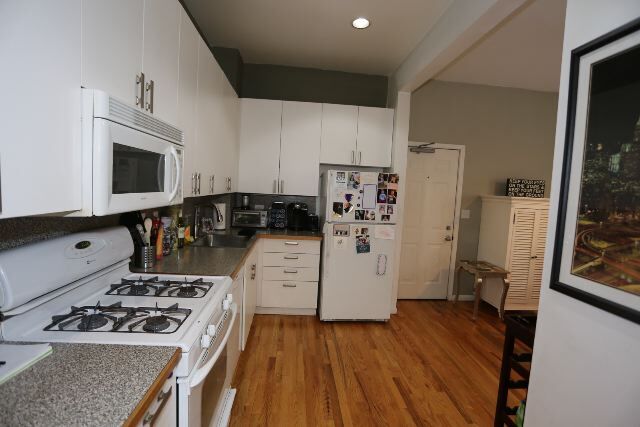 Building Photo - 1509 W Fry St