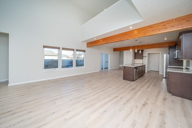 Building Photo - Beautiful Modern Home In Liberty Lake