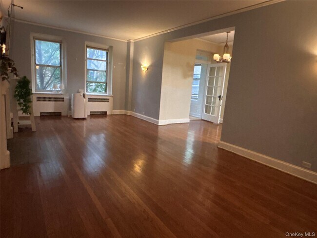 Building Photo - 8 Barstow Rd