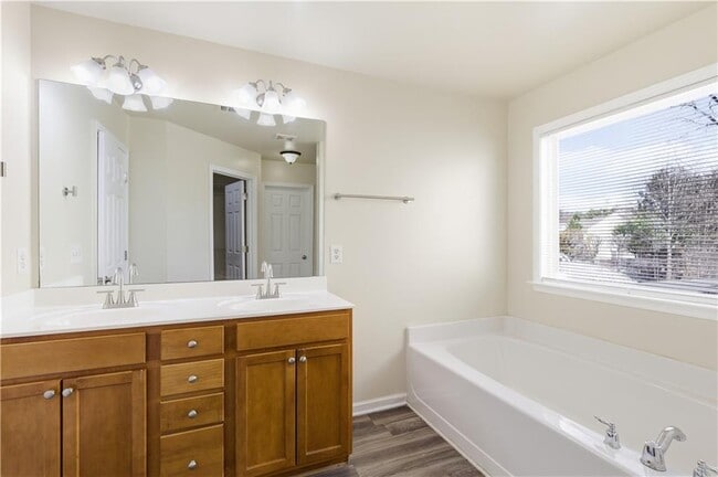 Building Photo - 4157 Jody Ln NW