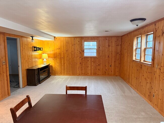 Building Photo - 5039 W Clayton Rd