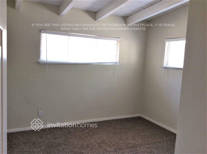 Building Photo - 7715 Bluebell Ave