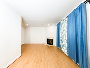 Building Photo - 2016 Wheaton Haven Ct