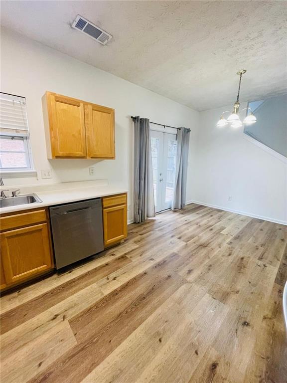 Building Photo - 3709 Hutchinson Trace Dr