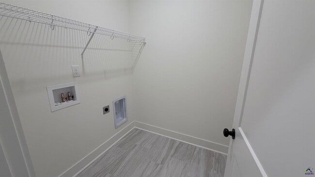 Building Photo - 531 Bristleleaf Path