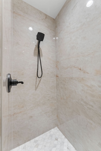 Building Photo - 311 W Broad St