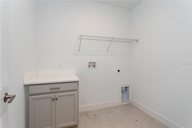 Building Photo - 10176 Brocksport Cir