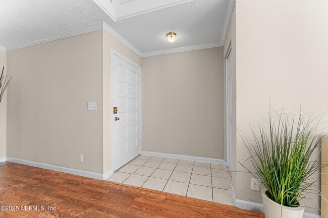 Building Photo - 6654 Bell Tower Ct