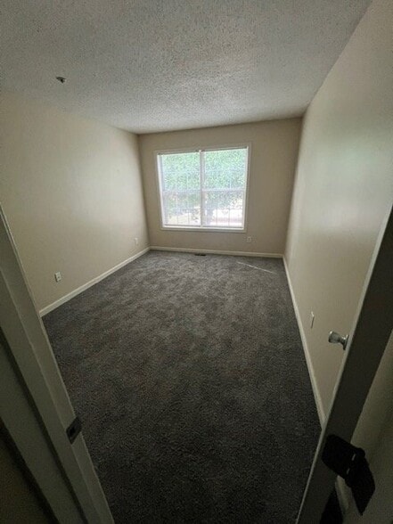 Building Photo - 3519 Lehigh Way